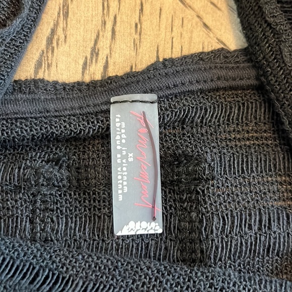 Free People Movement Crop XS NWOT - Picture 2 of 6